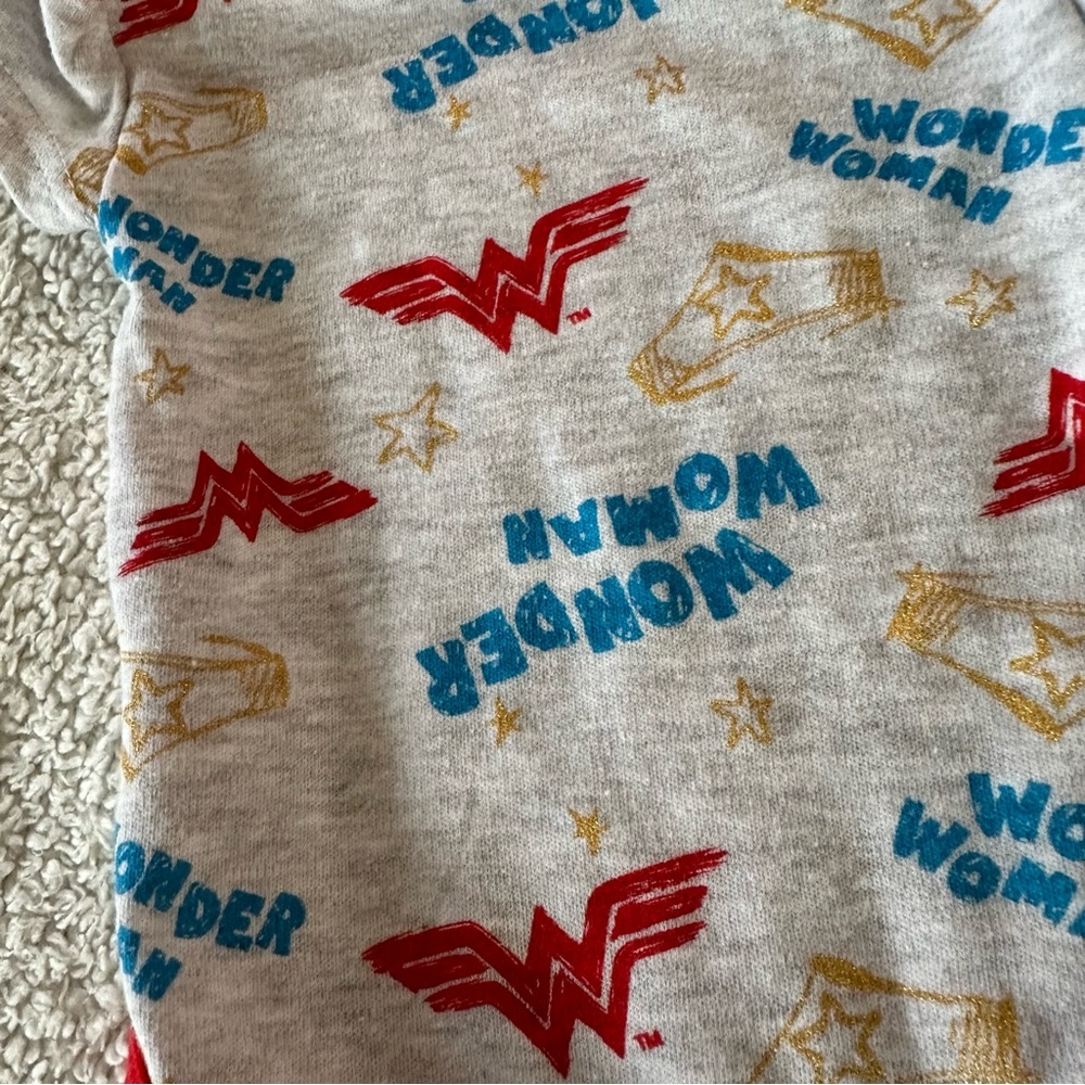 Wonder Woman Infant Set - Picture 7 of 11